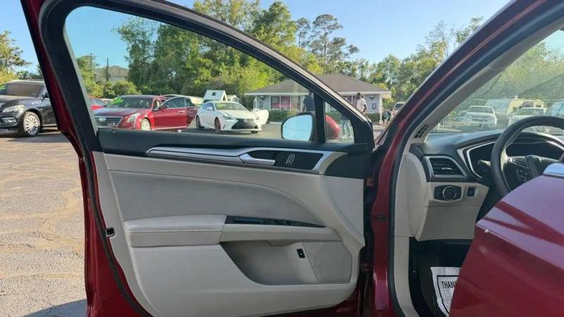 2019 Ford Fusion Hybrid SE