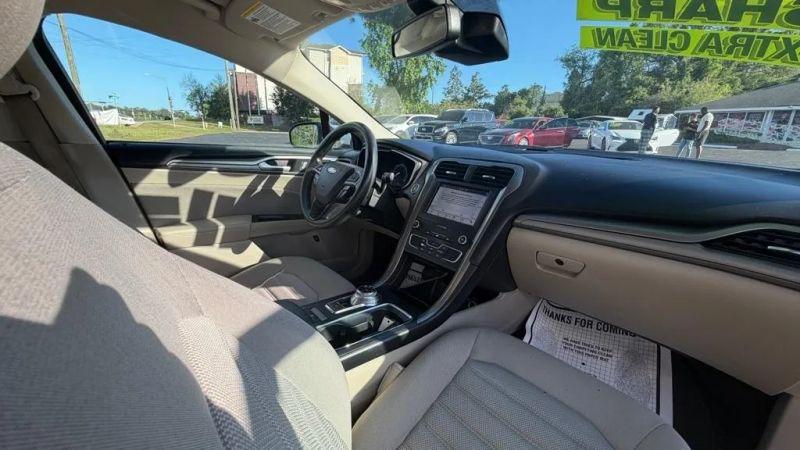 2019 Ford Fusion Hybrid SE