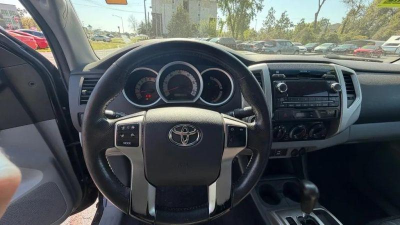 2012 Toyota Tacoma Base V6