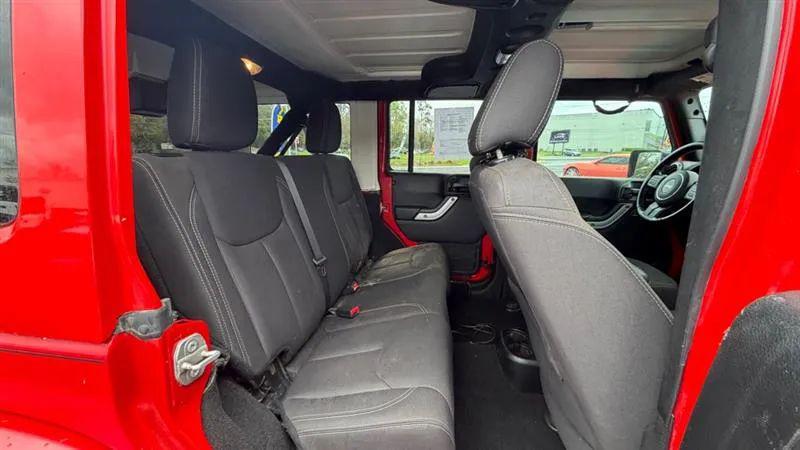 2017 Jeep Wrangler Unlimited Sahara 4x4