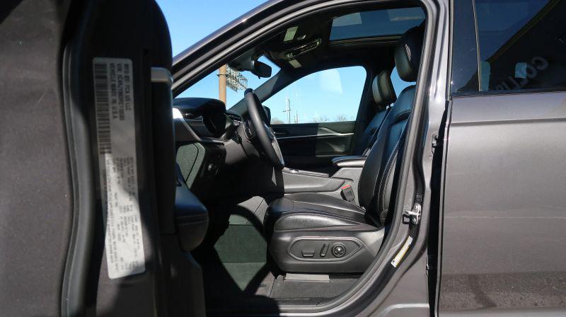 2024 Jeep Grand Cherokee Anniversary Edition