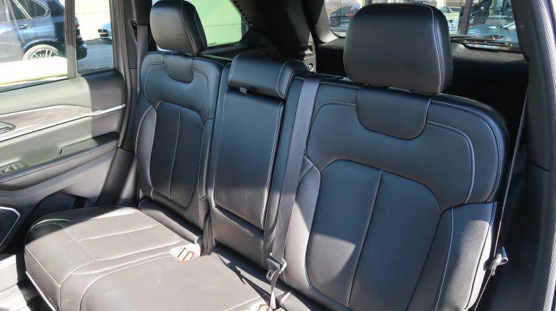 2024 Jeep Grand Cherokee Anniversary Edition
