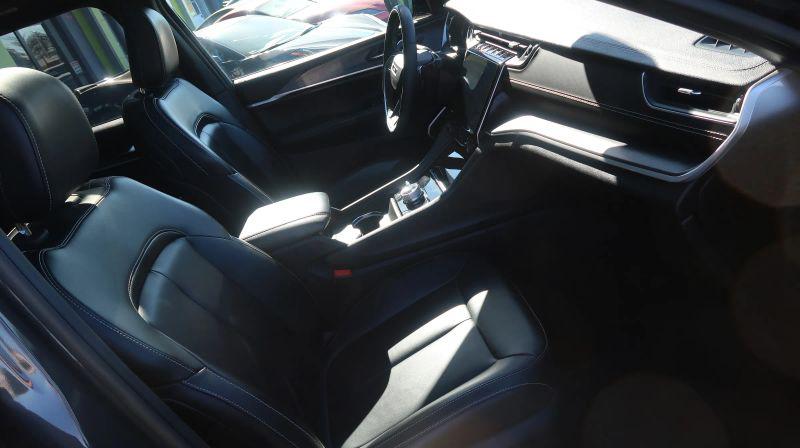 2024 Jeep Grand Cherokee Anniversary Edition