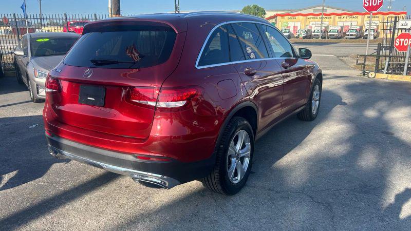 2018 Mercedes-Benz GLC 300