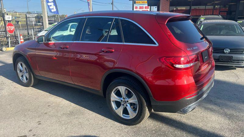 2018 Mercedes-Benz GLC 300