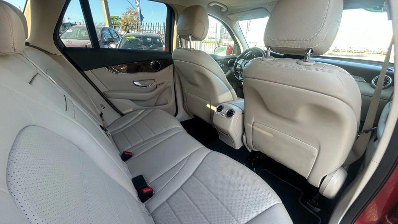 2018 Mercedes-Benz GLC 300