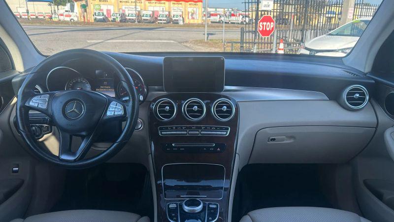 2018 Mercedes-Benz GLC 300