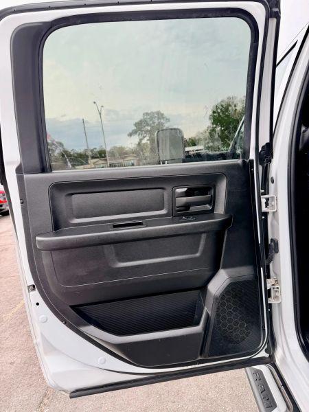 2021 Ram 3500 Tradesman Crew Cab 4x4 8' Box