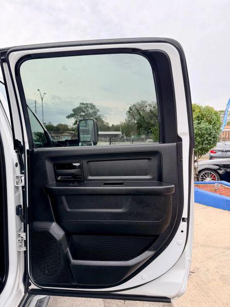 2021 Ram 3500 Tradesman Crew Cab 4x4 8' Box