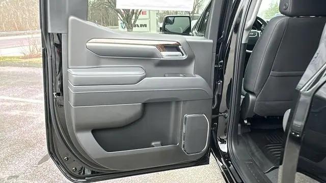 2026 GMC Sierra 1500 Crew Cab, Short Bed, SLE, 4WD