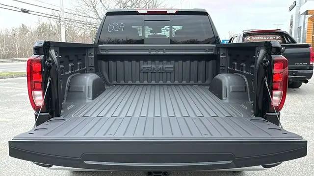 2026 GMC Sierra 1500 Crew Cab, Short Bed, SLE, 4WD