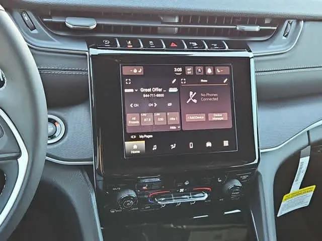 2026 Jeep Grand Cherokee Altitude 4x4