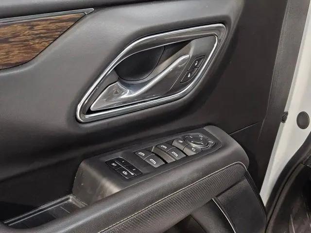 2024 Chevrolet Suburban 2WD Premier