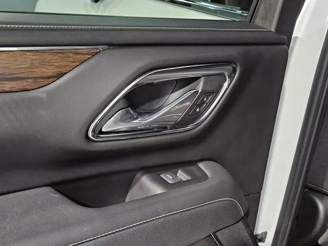 2024 Chevrolet Suburban 2WD Premier