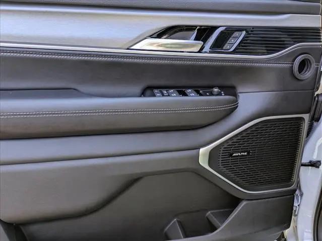 2026 Jeep Grand Wagoneer Upland 4x4