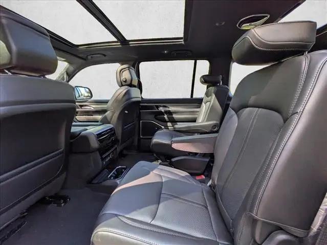 2026 Jeep Grand Wagoneer Upland 4x4