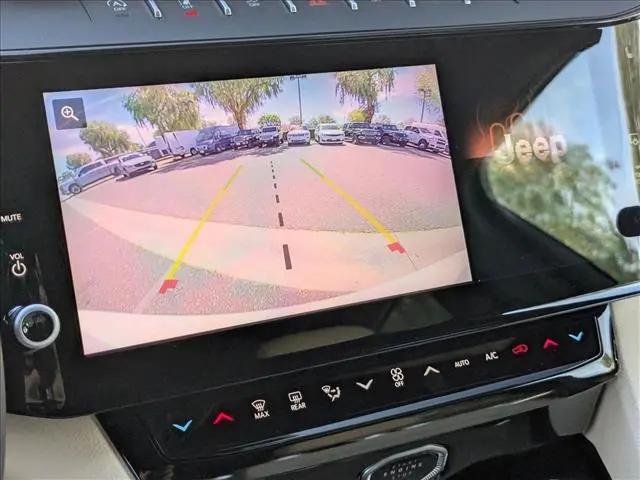 2026 Jeep Grand Cherokee Limited 4x2