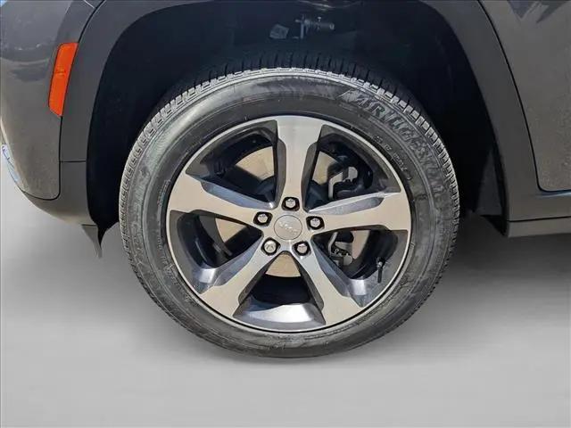 2026 Jeep Grand Cherokee L Limited 4x2
