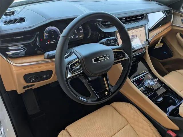 2026 Jeep Grand Cherokee Summit 4x4