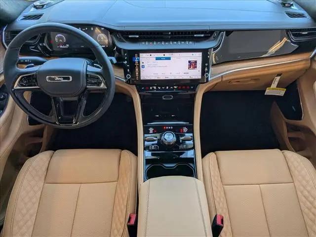 2026 Jeep Grand Cherokee Summit 4x4