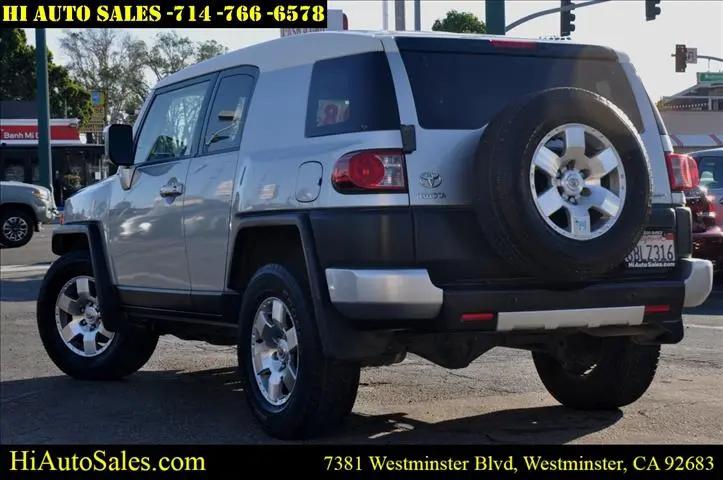 2008 Toyota FJ Cruiser Base