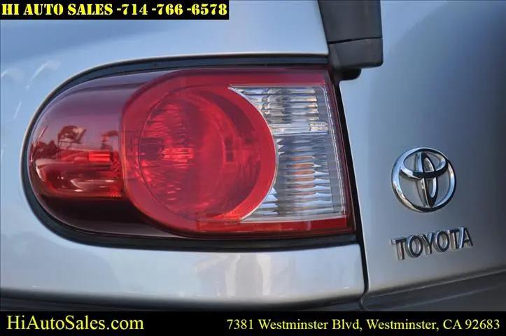 2008 Toyota FJ Cruiser Base