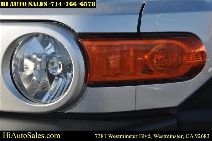 2008 Toyota FJ Cruiser Base