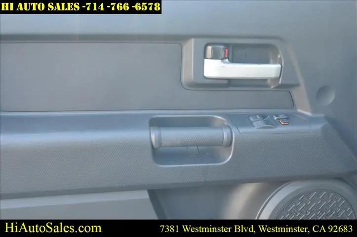 2008 Toyota FJ Cruiser Base