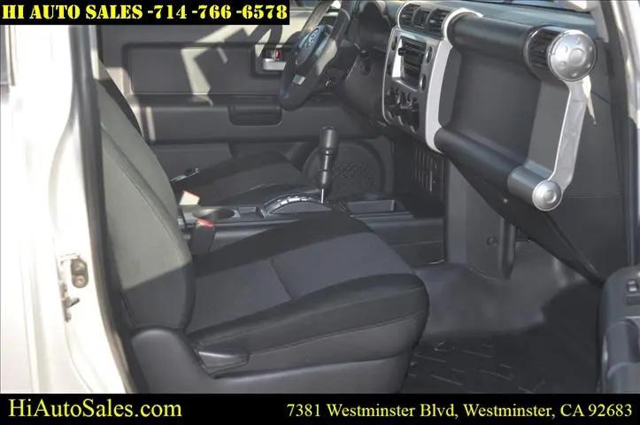2008 Toyota FJ Cruiser Base
