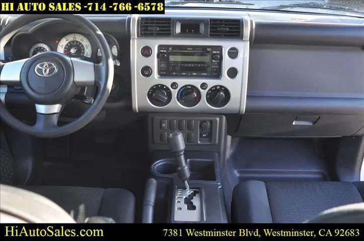 2008 Toyota FJ Cruiser Base