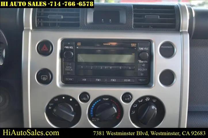 2008 Toyota FJ Cruiser Base