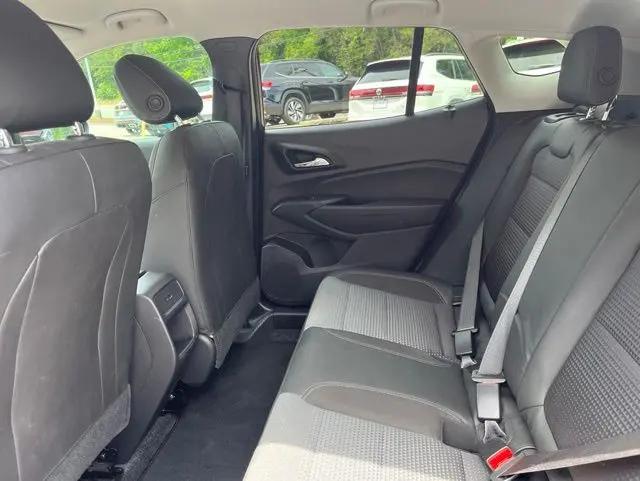 2025 Chevrolet Trax FWD LT