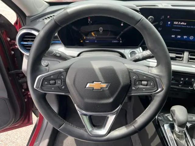 2025 Chevrolet Trax FWD LT