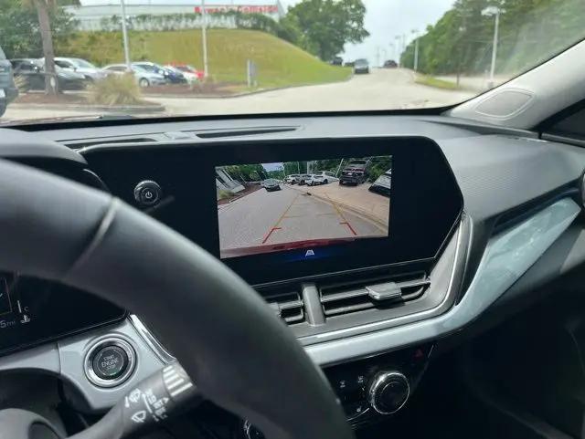 2025 Chevrolet Trax FWD LT