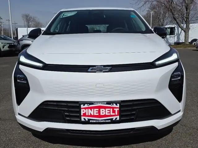 2027 Chevrolet Bolt LT FWD