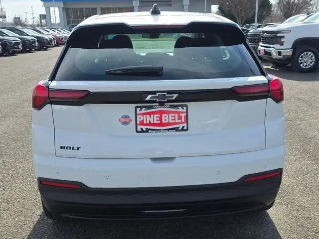 2027 Chevrolet Bolt LT FWD