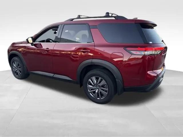2025 Nissan Pathfinder SV FWD