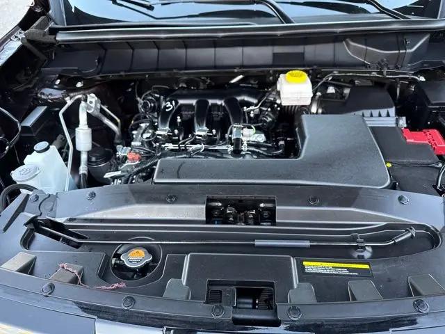 2025 Nissan Pathfinder SV FWD