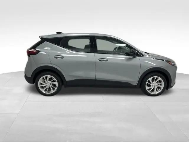 2027 Chevrolet Bolt LT FWD