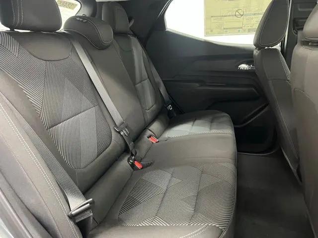 2027 Chevrolet Bolt LT FWD