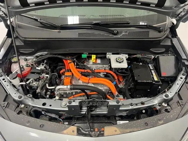 2027 Chevrolet Bolt LT FWD
