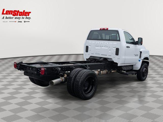 2024 Chevrolet Silverado 6500HD 1WT