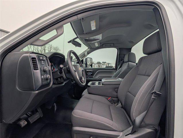 2024 Chevrolet Silverado 6500HD 1WT