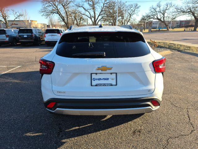 2026 Chevrolet Trax FWD LT