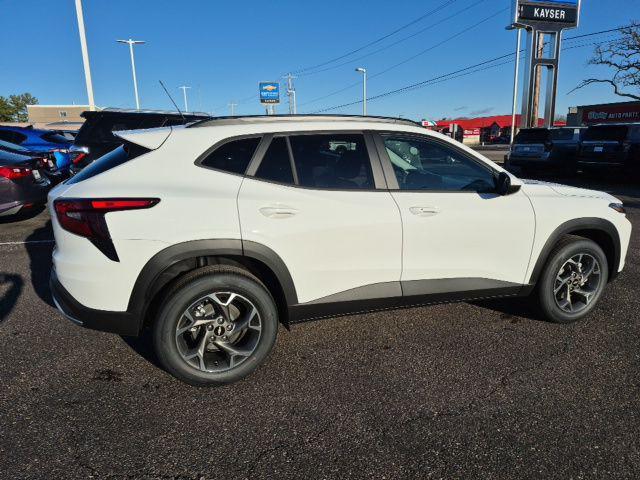 2026 Chevrolet Trax FWD LT