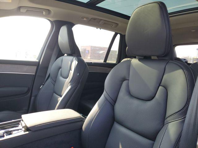2026 Volvo XC90 Plug-In Hybrid Ultra, T8 AWD, Electric/Gasoline, Bright, 6 Seats