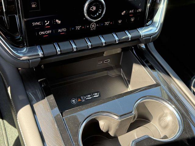 2026 GMC Yukon XL 4WD Elevation