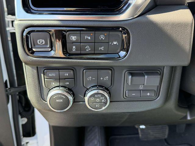 2026 GMC Yukon XL 4WD Elevation