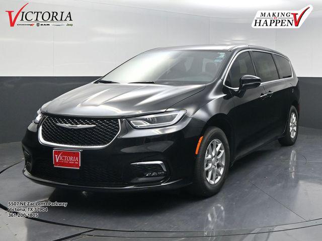 2026 Chrysler Pacifica Select for sale in Victoria, TX