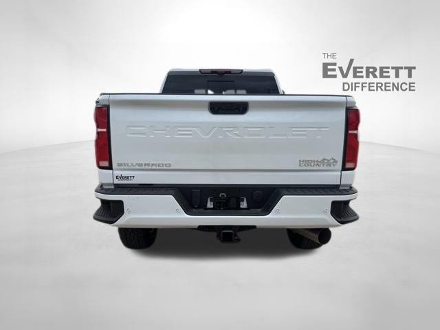 2026 Chevrolet Silverado 2500HD Crew Cab, Standard Bed, High Country, 4WD